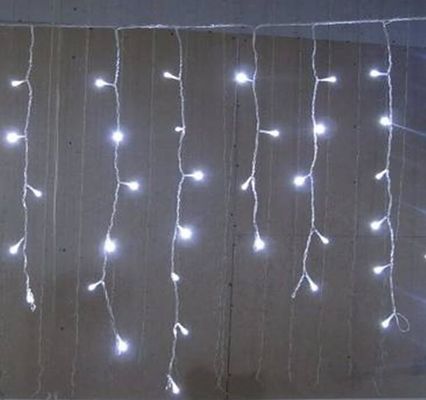 مصابيح ستائر عيد الميلاد 240 فولت خارجية مضادة للأشعة فوق البنفسجية