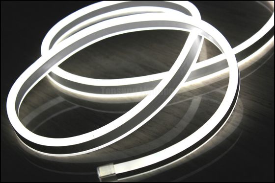 ضوء النيون الأبيض البارد 6500k LED ضوء النيون مزدوج الجانب 8.5 * 18mm الاستخدام الخارجي ضوء النيون المرن 12v